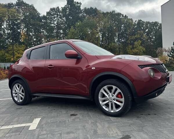 Красный Ниссан Жук, объемом двигателя 1.6 л и пробегом 98 тыс. км за 9988 $, фото 19 на Automoto.ua