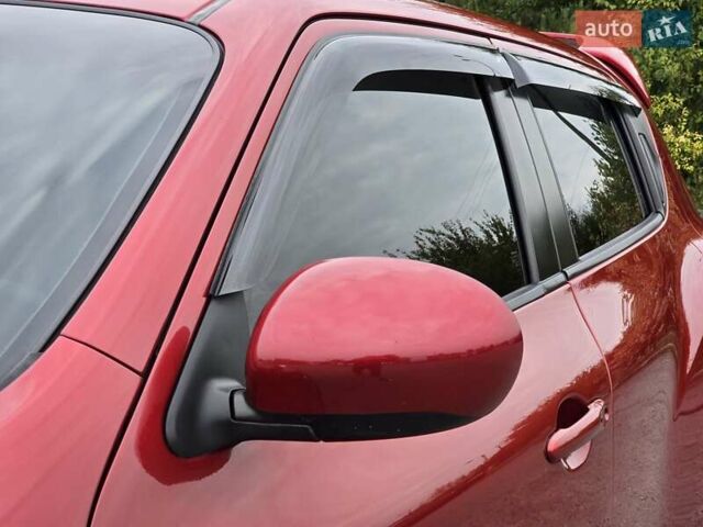 Красный Ниссан Жук, объемом двигателя 1.6 л и пробегом 216 тыс. км за 8999 $, фото 15 на Automoto.ua