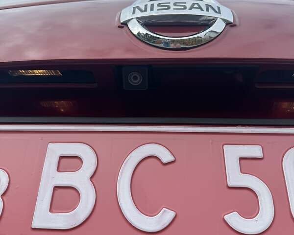 Красный Ниссан Жук, объемом двигателя 1.6 л и пробегом 98 тыс. км за 9988 $, фото 12 на Automoto.ua