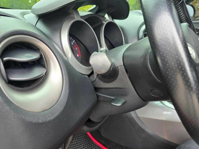 Красный Ниссан Жук, объемом двигателя 1.6 л и пробегом 216 тыс. км за 9499 $, фото 20 на Automoto.ua