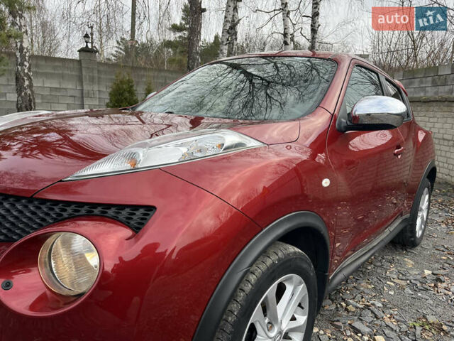 Красный Ниссан Жук, объемом двигателя 1.5 л и пробегом 195 тыс. км за 7750 $, фото 7 на Automoto.ua