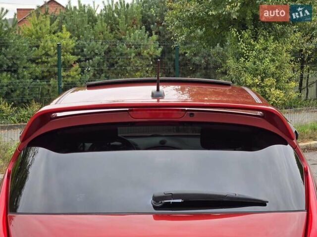 Красный Ниссан Жук, объемом двигателя 1.6 л и пробегом 216 тыс. км за 8999 $, фото 23 на Automoto.ua