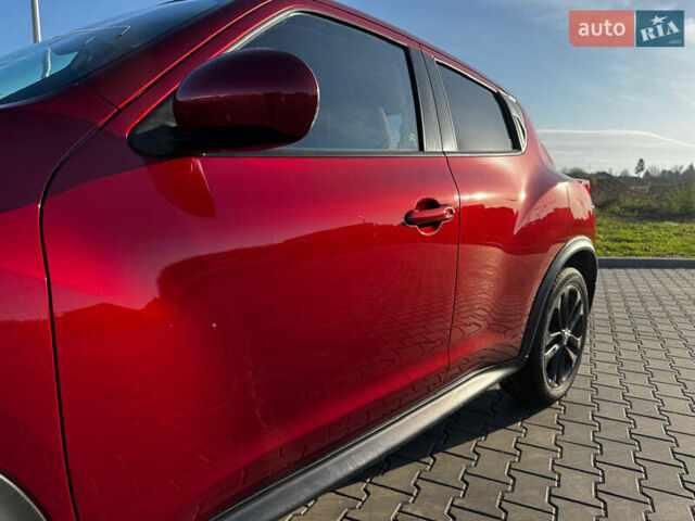 Красный Ниссан Жук, объемом двигателя 1.6 л и пробегом 119 тыс. км за 11700 $, фото 4 на Automoto.ua