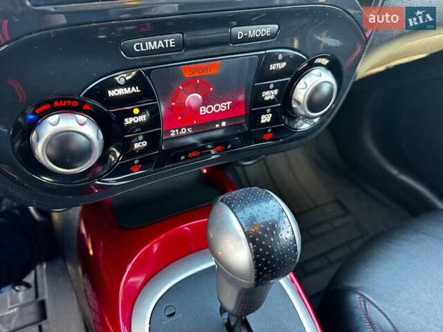 Красный Ниссан Жук, объемом двигателя 1.6 л и пробегом 119 тыс. км за 11700 $, фото 7 на Automoto.ua