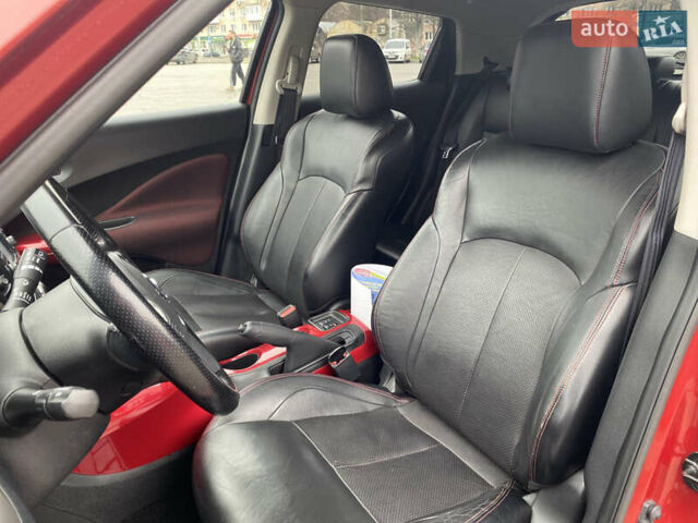 Красный Ниссан Жук, объемом двигателя 1.6 л и пробегом 119 тыс. км за 11000 $, фото 21 на Automoto.ua