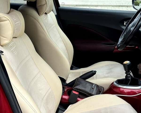 Ниссан Жук 2011 в Ужгороде на Automoto.ua Красный Ниссан Жук, объемом двигателя 1.5 л и пробегом 270 тыс. км за 10200 $, фото 2 на Automoto.ua