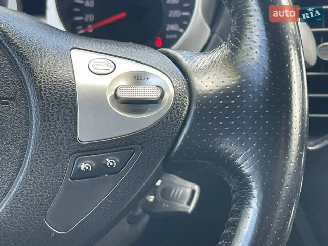 Красный Ниссан Жук, объемом двигателя 1.6 л и пробегом 91 тыс. км за 11500 $, фото 19 на Automoto.ua