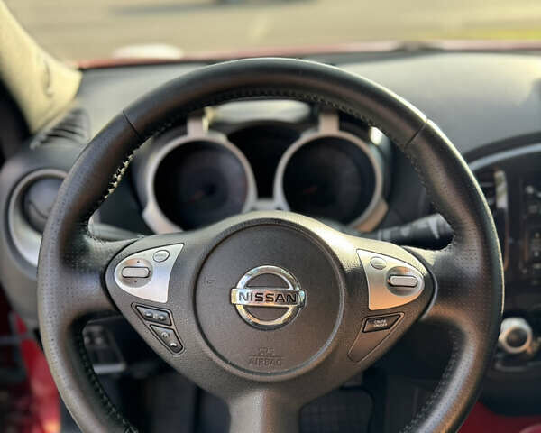 Красный Ниссан Жук, объемом двигателя 1.6 л и пробегом 144 тыс. км за 7899 $, фото 13 на Automoto.ua