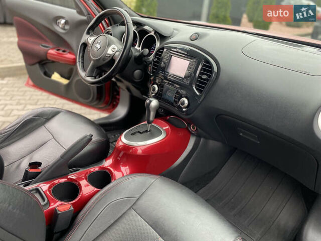 Красный Ниссан Жук, объемом двигателя 1.6 л и пробегом 119 тыс. км за 11000 $, фото 27 на Automoto.ua