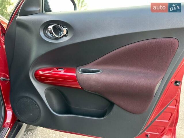 Червоний Ніссан Жук, об'ємом двигуна 1.6 л та пробігом 124 тис. км за 10200 $, фото 53 на Automoto.ua