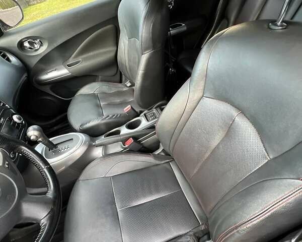 Красный Ниссан Жук, объемом двигателя 1.6 л и пробегом 160 тыс. км за 9797 $, фото 22 на Automoto.ua