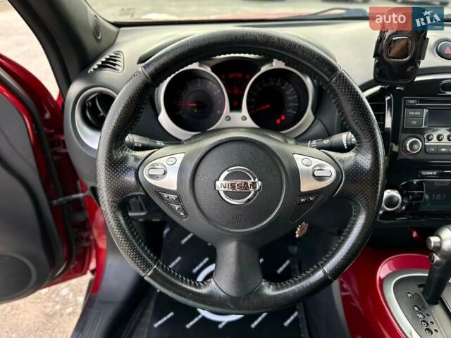 Червоний Ніссан Жук, об'ємом двигуна 1.6 л та пробігом 124 тис. км за 10200 $, фото 30 на Automoto.ua