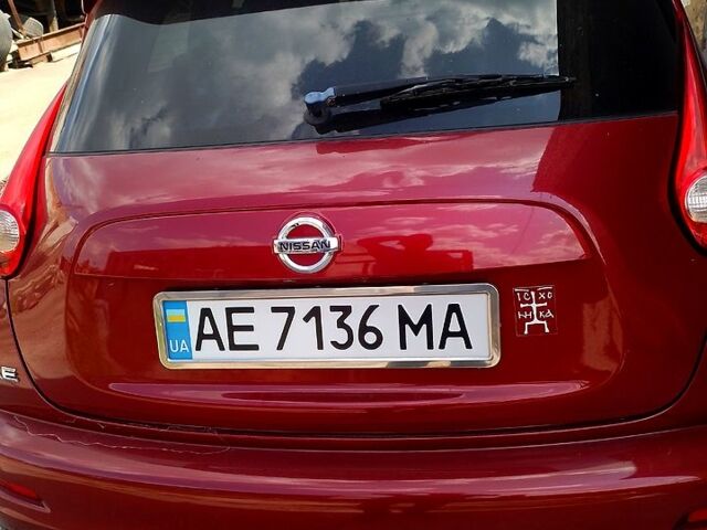 Красный Ниссан Жук, объемом двигателя 1.6 л и пробегом 117 тыс. км за 11100 $, фото 4 на Automoto.ua