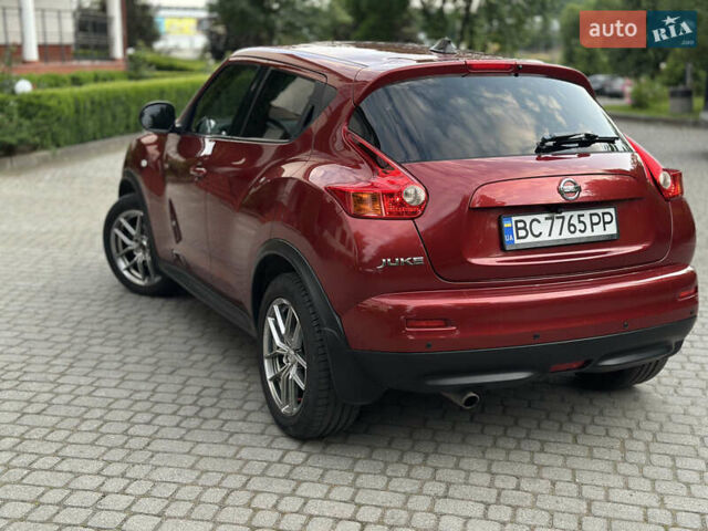 Червоний Ніссан Жук, об'ємом двигуна 1.6 л та пробігом 151 тис. км за 10000 $, фото 6 на Automoto.ua