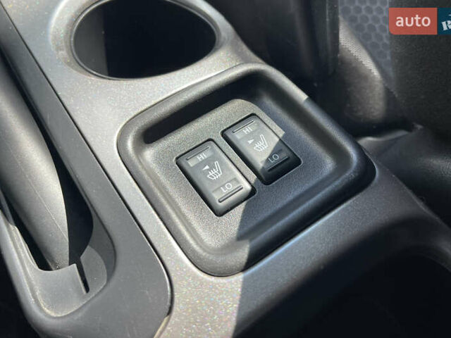 Красный Ниссан Жук, объемом двигателя 1.6 л и пробегом 91 тыс. км за 11500 $, фото 30 на Automoto.ua