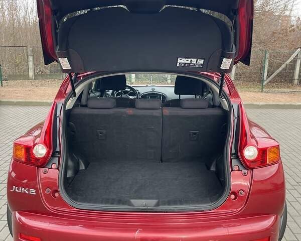 Красный Ниссан Жук, объемом двигателя 1.6 л и пробегом 144 тыс. км за 8900 $, фото 11 на Automoto.ua