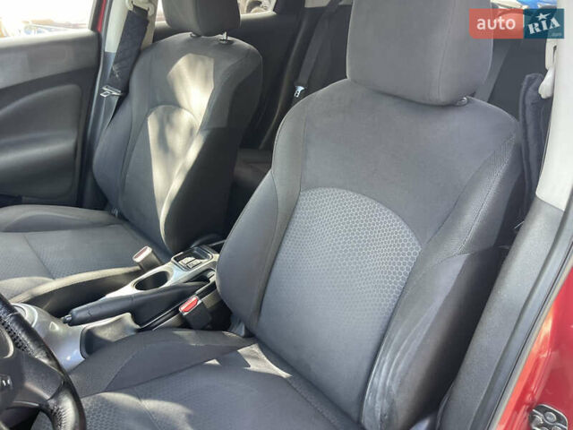 Красный Ниссан Жук, объемом двигателя 1.6 л и пробегом 91 тыс. км за 11500 $, фото 33 на Automoto.ua