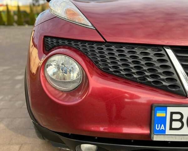 Красный Ниссан Жук, объемом двигателя 1.6 л и пробегом 160 тыс. км за 9797 $, фото 18 на Automoto.ua