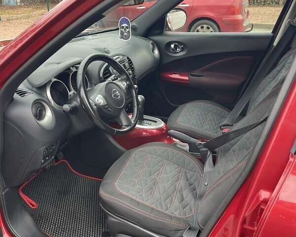 Красный Ниссан Жук, объемом двигателя 1.6 л и пробегом 144 тыс. км за 8900 $, фото 12 на Automoto.ua