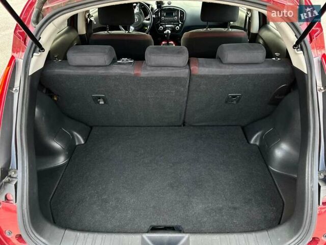 Червоний Ніссан Жук, об'ємом двигуна 1.6 л та пробігом 124 тис. км за 10200 $, фото 65 на Automoto.ua