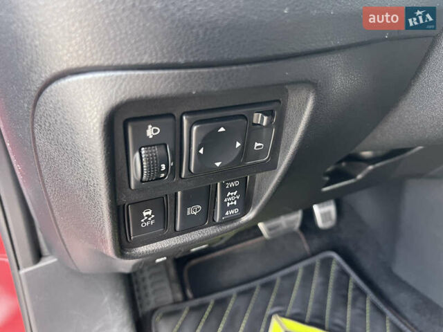 Красный Ниссан Жук, объемом двигателя 1.6 л и пробегом 91 тыс. км за 11500 $, фото 14 на Automoto.ua