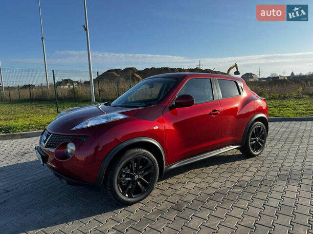 Красный Ниссан Жук, объемом двигателя 1.6 л и пробегом 119 тыс. км за 11700 $, фото 3 на Automoto.ua