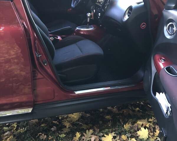 Красный Ниссан Жук, объемом двигателя 1.62 л и пробегом 131 тыс. км за 9900 $, фото 11 на Automoto.ua