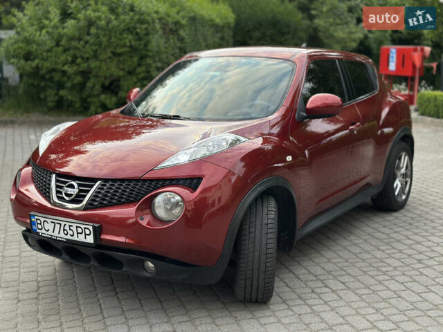 Червоний Ніссан Жук, об'ємом двигуна 1.6 л та пробігом 151 тис. км за 10000 $, фото 9 на Automoto.ua