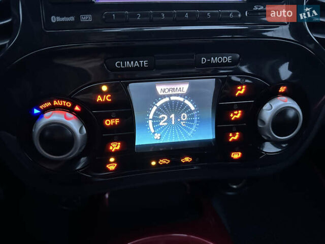 Красный Ниссан Жук, объемом двигателя 1.5 л и пробегом 239 тыс. км за 8600 $, фото 14 на Automoto.ua