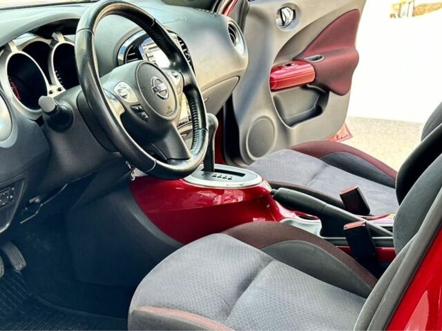 Красный Ниссан Жук, объемом двигателя 1.6 л и пробегом 123 тыс. км за 9000 $, фото 14 на Automoto.ua