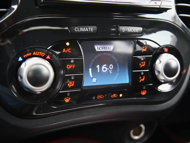 Красный Ниссан Жук, объемом двигателя 1.6 л и пробегом 154 тыс. км за 9700 $, фото 16 на Automoto.ua