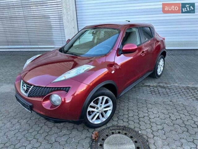Красный Ниссан Жук, объемом двигателя 1.5 л и пробегом 155 тыс. км за 9800 $, фото 13 на Automoto.ua