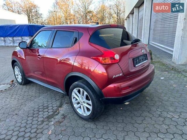 Красный Ниссан Жук, объемом двигателя 1.5 л и пробегом 155 тыс. км за 9800 $, фото 11 на Automoto.ua