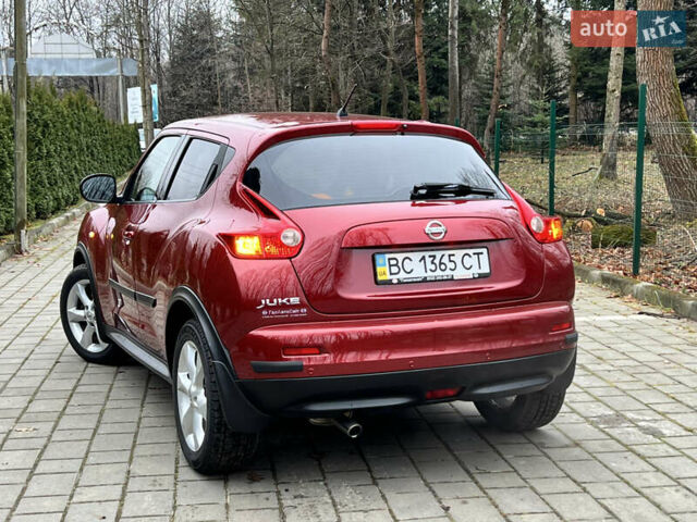 Червоний Ніссан Жук, об'ємом двигуна 1.6 л та пробігом 98 тис. км за 10999 $, фото 28 на Automoto.ua