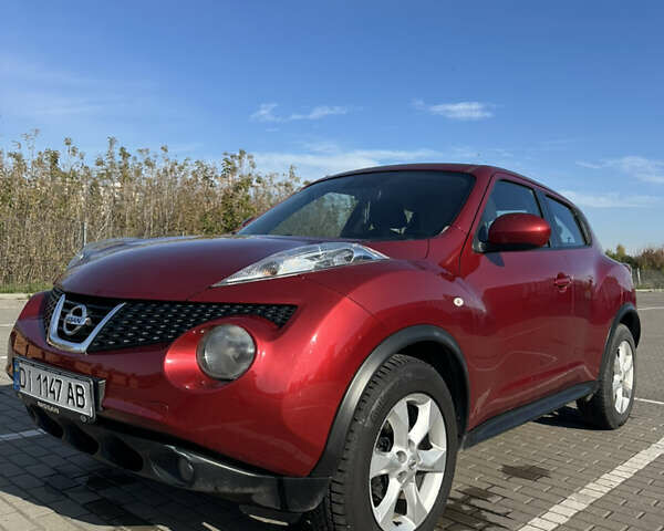 Красный Ниссан Жук, объемом двигателя 1.5 л и пробегом 239 тыс. км за 8600 $, фото 2 на Automoto.ua