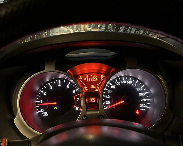 Красный Ниссан Жук, объемом двигателя 1.6 л и пробегом 181 тыс. км за 10499 $, фото 11 на Automoto.ua