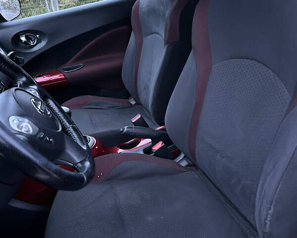 Красный Ниссан Жук, объемом двигателя 1.5 л и пробегом 239 тыс. км за 8600 $, фото 19 на Automoto.ua