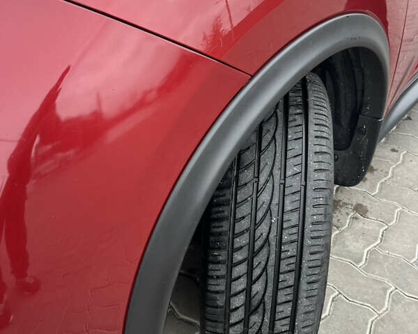 Красный Ниссан Жук, объемом двигателя 1.6 л и пробегом 199 тыс. км за 9800 $, фото 19 на Automoto.ua