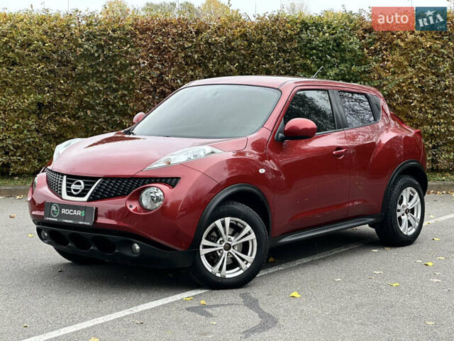 Красный Ниссан Жук, объемом двигателя 1.6 л и пробегом 130 тыс. км за 10500 $, фото 8 на Automoto.ua
