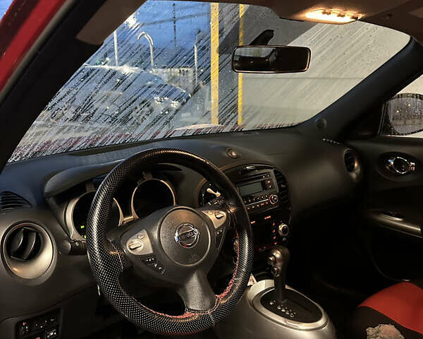 Красный Ниссан Жук, объемом двигателя 1.6 л и пробегом 181 тыс. км за 10499 $, фото 9 на Automoto.ua