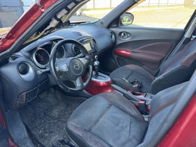 Червоний Ніссан Жук, об'ємом двигуна 1.6 л та пробігом 83 тис. км за 4600 $, фото 12 на Automoto.ua