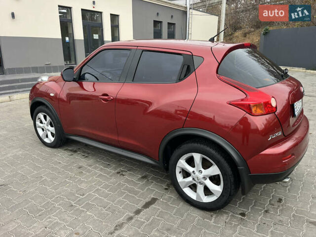Красный Ниссан Жук, объемом двигателя 1.6 л и пробегом 199 тыс. км за 9800 $, фото 2 на Automoto.ua