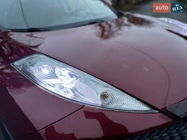 Червоний Ніссан Жук, об'ємом двигуна 1.6 л та пробігом 97 тис. км за 10750 $, фото 33 на Automoto.ua