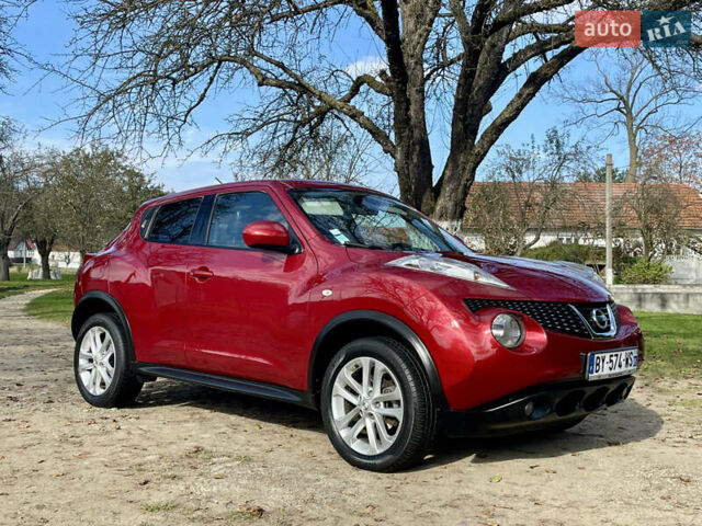 Красный Ниссан Жук, объемом двигателя 1.5 л и пробегом 197 тыс. км за 8950 $, фото 2 на Automoto.ua