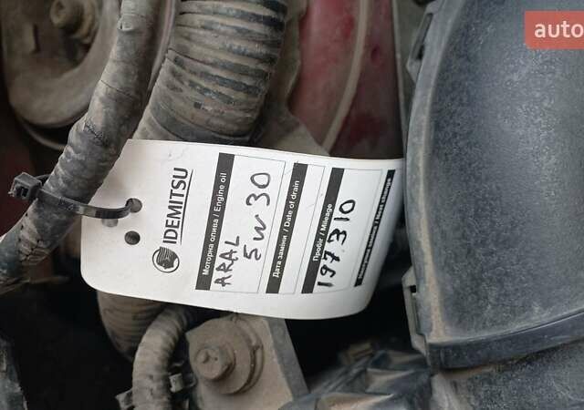 Червоний Ніссан Жук, об'ємом двигуна 1.6 л та пробігом 199 тис. км за 9700 $, фото 30 на Automoto.ua