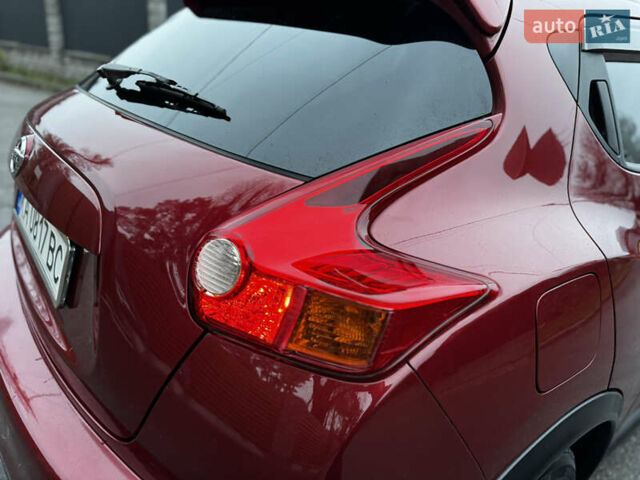 Червоний Ніссан Жук, об'ємом двигуна 1.6 л та пробігом 97 тис. км за 10750 $, фото 36 на Automoto.ua