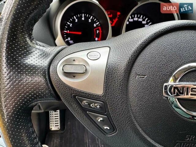 Красный Ниссан Жук, объемом двигателя 1.6 л и пробегом 131 тыс. км за 9990 $, фото 14 на Automoto.ua