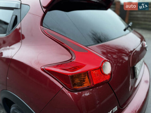 Червоний Ніссан Жук, об'ємом двигуна 1.6 л та пробігом 97 тис. км за 10750 $, фото 38 на Automoto.ua