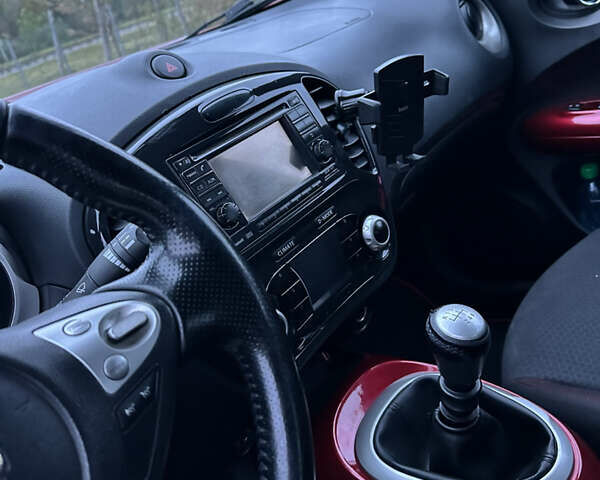 Красный Ниссан Жук, объемом двигателя 1.5 л и пробегом 239 тыс. км за 8600 $, фото 17 на Automoto.ua