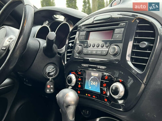 Червоний Ніссан Жук, об'ємом двигуна 1.6 л та пробігом 98 тис. км за 10999 $, фото 41 на Automoto.ua